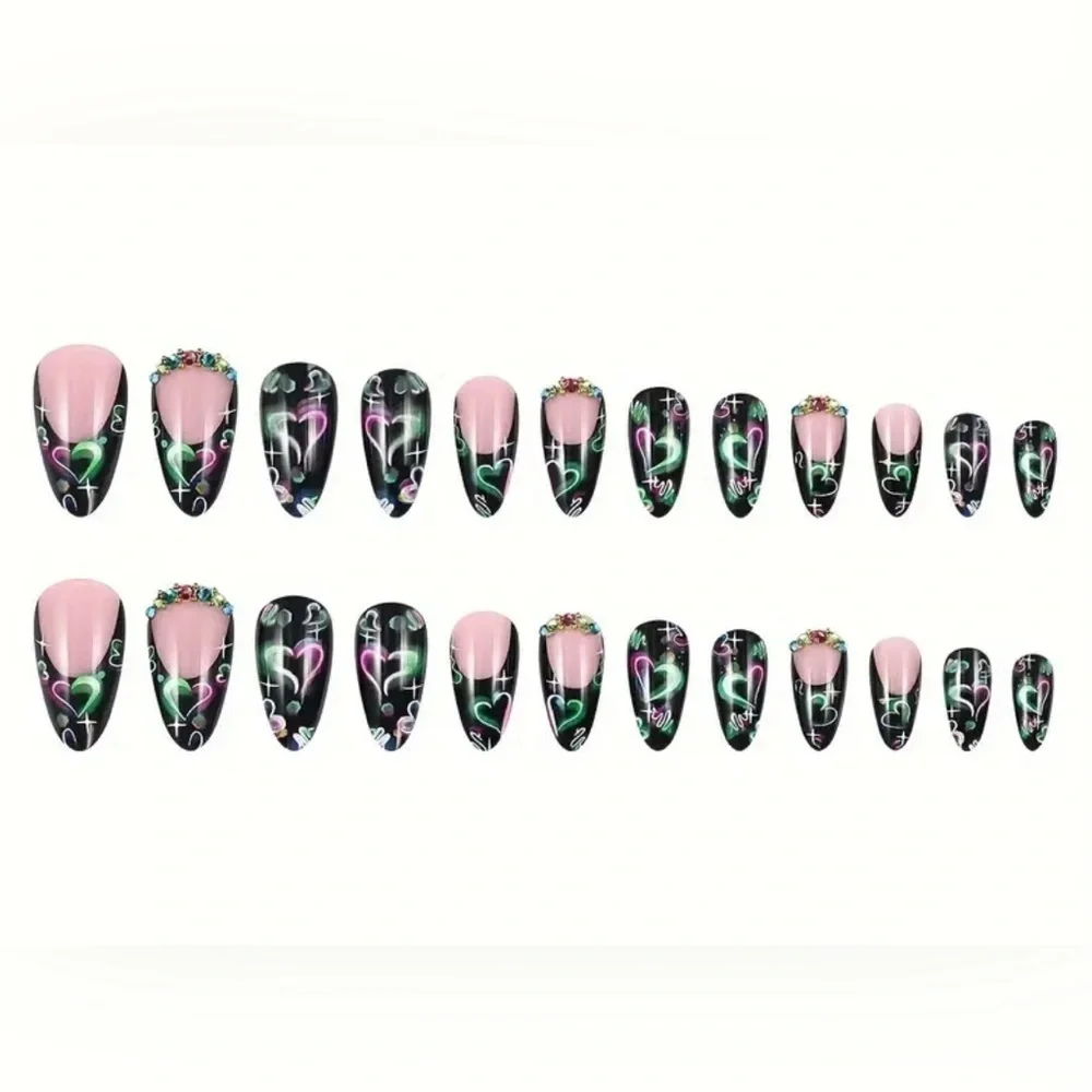 Black Heart Fake Press On Nails NWT